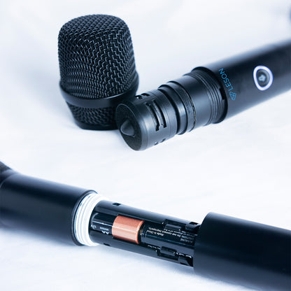 MICROFONE SEM FIO DINÂMICO LESON AR100 MULTI FREQUENCIAS COR PRETO